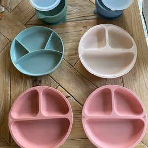 Set of Silicone Divided Plates and Cups